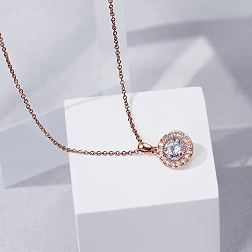 Amazon Collection Sterling Silver Round-Cut Cubic Zirconia Halo Pendant Necklace thumbnail 4