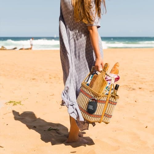 JBL Clip 4 Waterproof Portable Bluetooth Speaker thumbnail 2