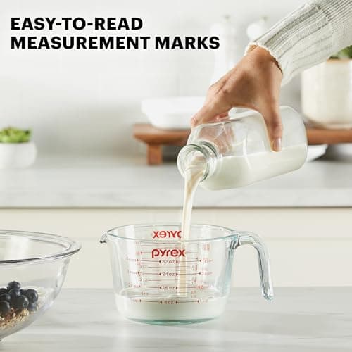 Pyrex Essentials 3-Piece Glass Measuring Cup Set (1, 2 & 4 Cup) thumbnail 2