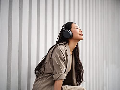 Sennheiser Momentum 4 Wireless thumbnail 2