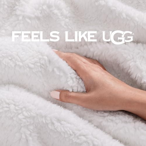 UGG Bliss Sherpa Throw Blanket thumbnail 4