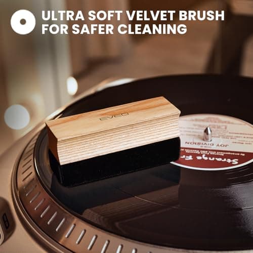 EVEO 4-in-1 Vinyl Record Cleaning Kit thumbnail 2