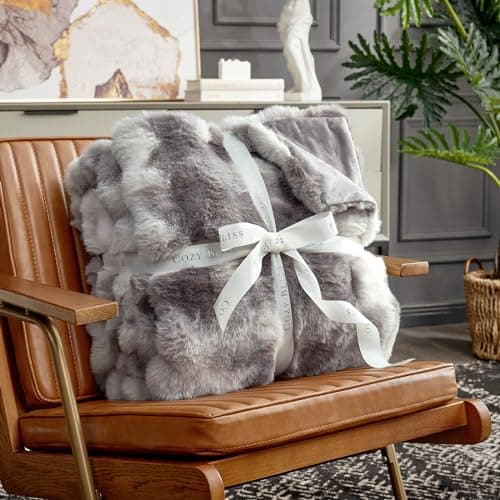 Cozy Bliss Faux Fur Bubble Throw Blanket thumbnail 3