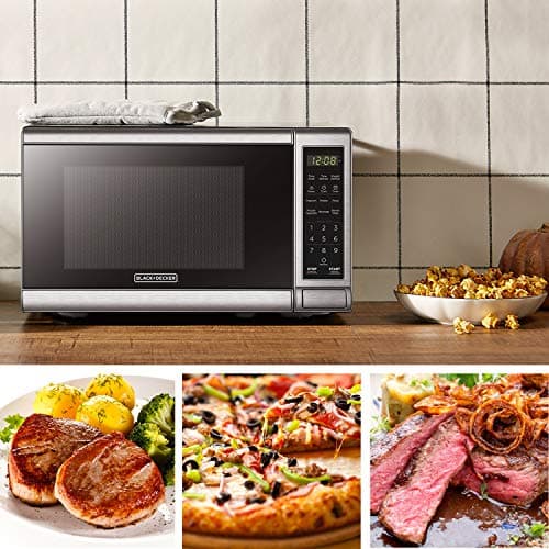BLACK+DECKER Countertop Microwave Oven, 0.7 Cu.Ft thumbnail 4