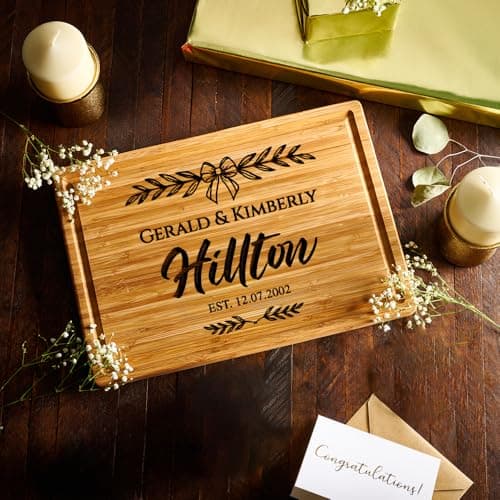 Personalized Wooden Cutting Board with Family Name Engraving thumbnail 4