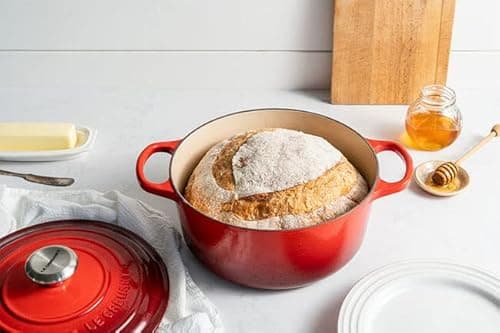 Le Creuset Signature Enameled Cast Iron 5.5-Quart Round Dutch Oven thumbnail 5