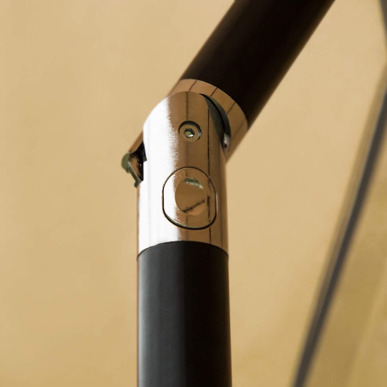 Sunnyglade 9' Patio Umbrella Outdoor Table Umbrella with 8 Sturdy Ribs thumbnail 4