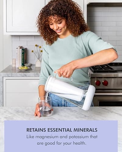 LifeStraw Home 7-Cup Glass Pitcher thumbnail 5