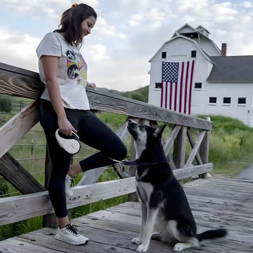 TUG 360 Tangle-Free Retractable Dog Leash thumbnail 2