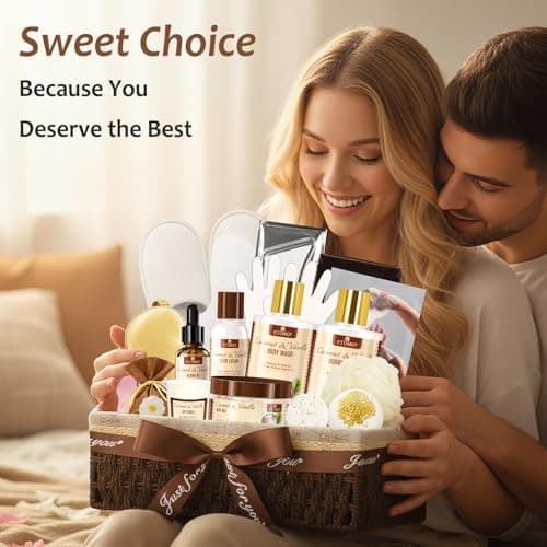 LUSH Twilight Luxury Bath & Body Gift Set thumbnail 2