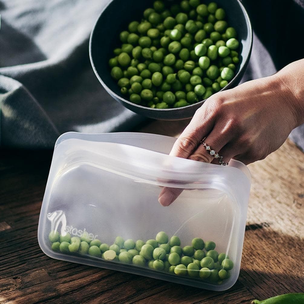 Stasher Silicone Reusable Storage Bag 4-Pack (Clear) thumbnail 3