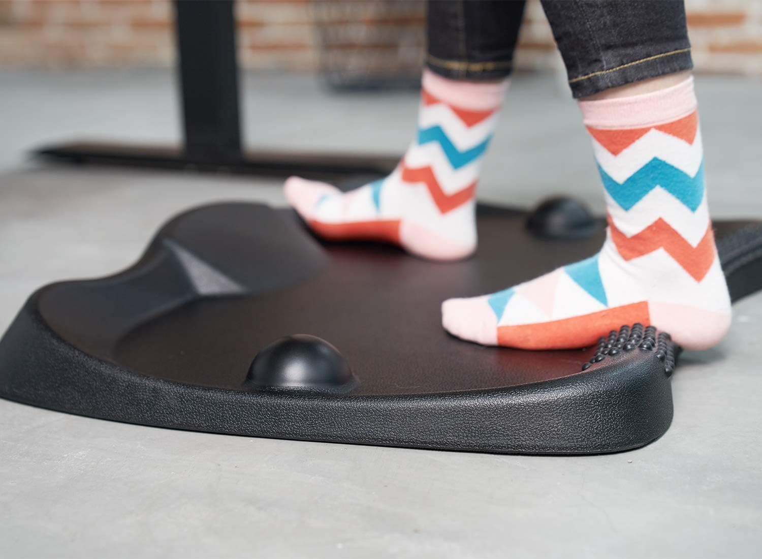 FEZIBO Anti-Fatigue Standing Desk Mat thumbnail 4