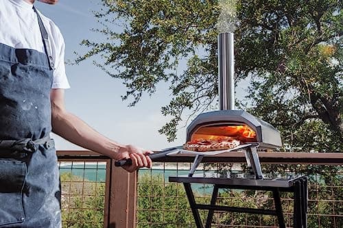 Ooni Fyra 12 Wood Pellet Pizza Oven thumbnail 4