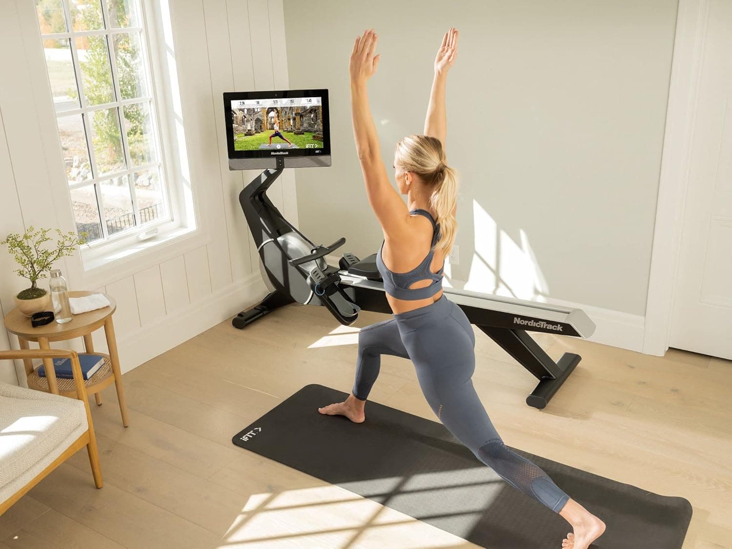 NordicTrack RW900 Smart Rower with 22-Inch HD Touchscreen thumbnail 3