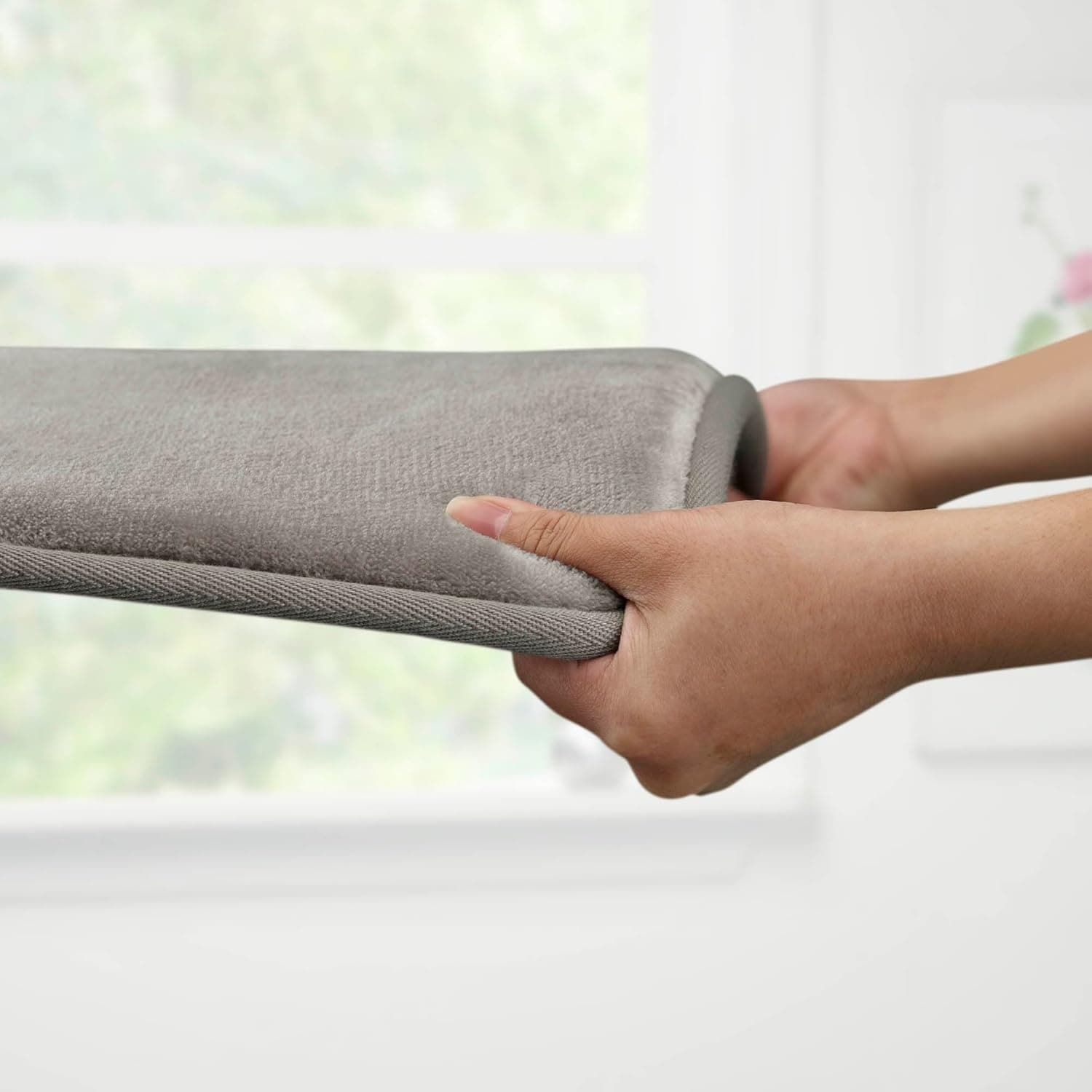 Genteele Memory Foam Bath Mat 17x24 Velvet thumbnail 5