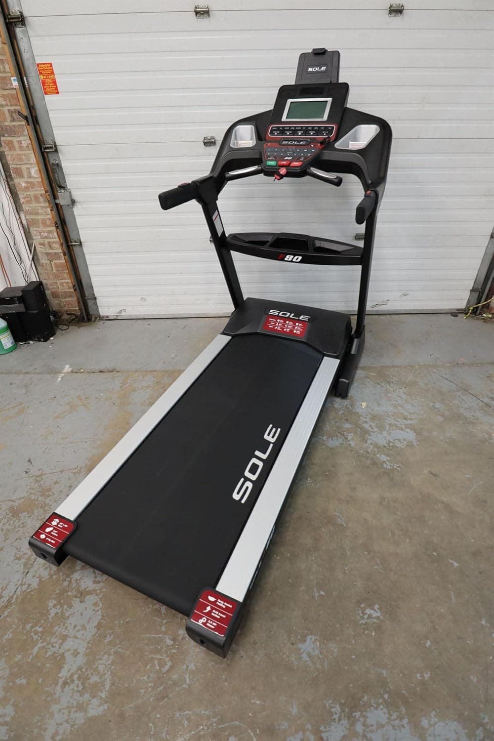 Sole F80 Folding Treadmill thumbnail 2