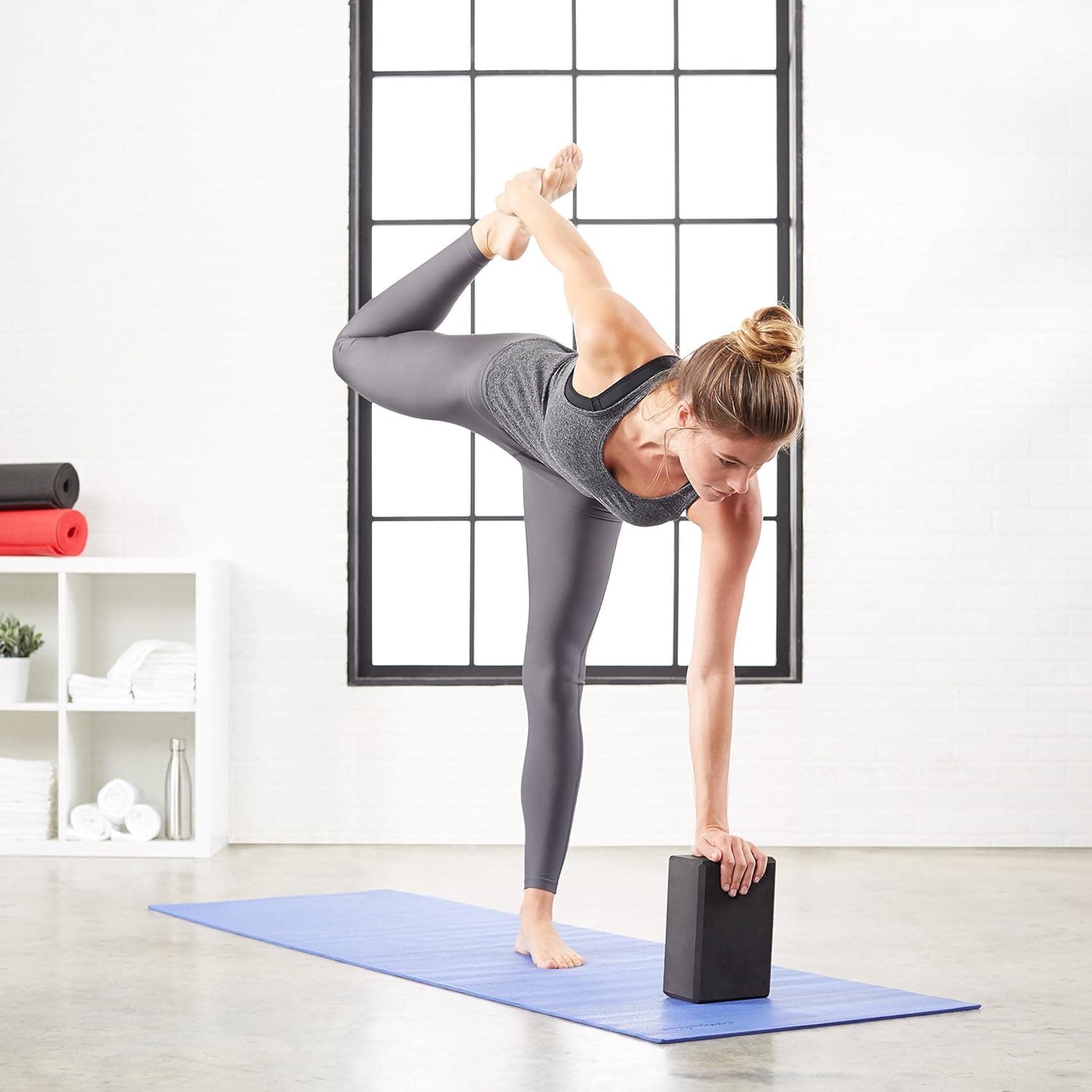 Amazon Basics Foam Yoga Blocks (Set of 2) thumbnail 3