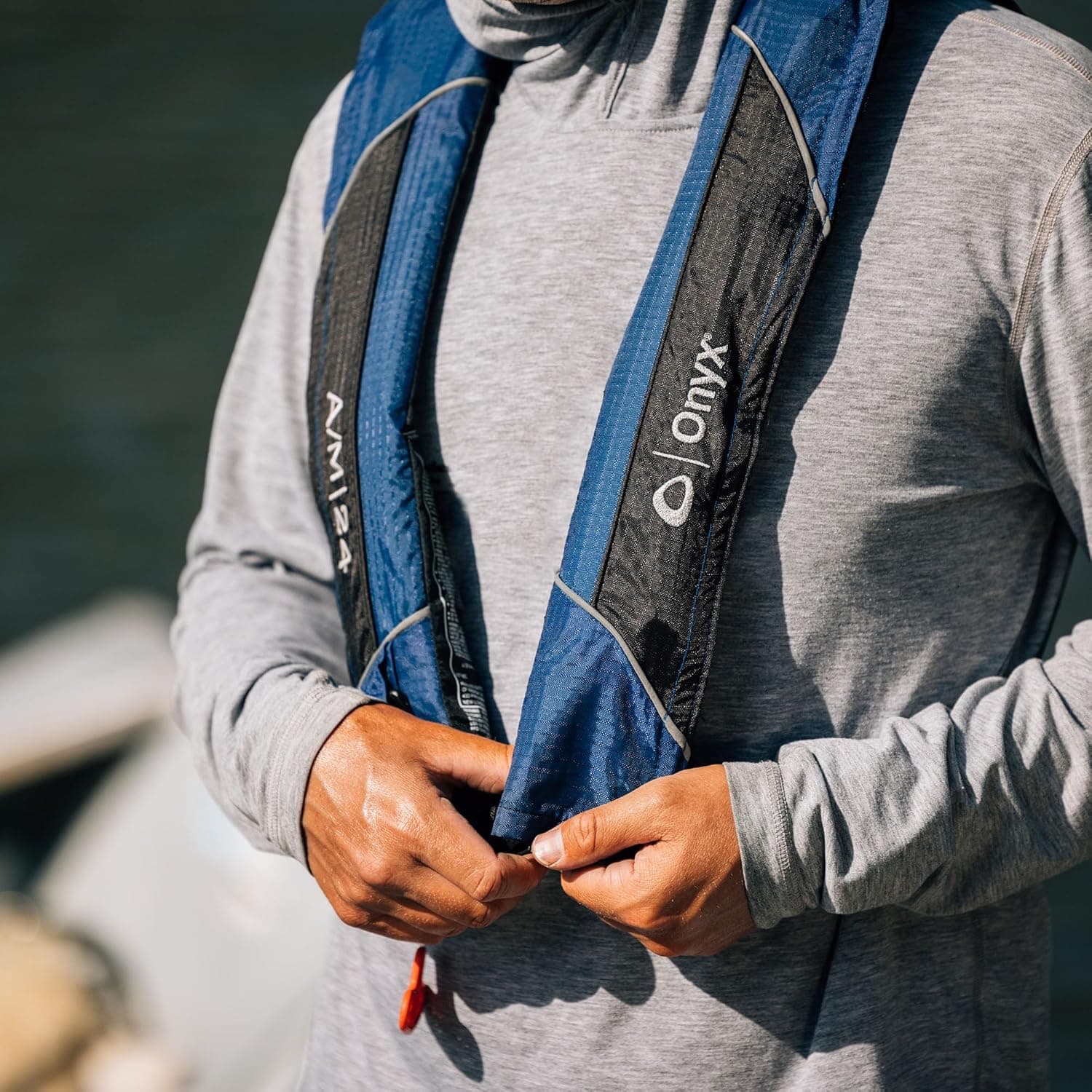 Onyx A/M-24 Automatic/Manual Inflatable Life Jacket thumbnail 3