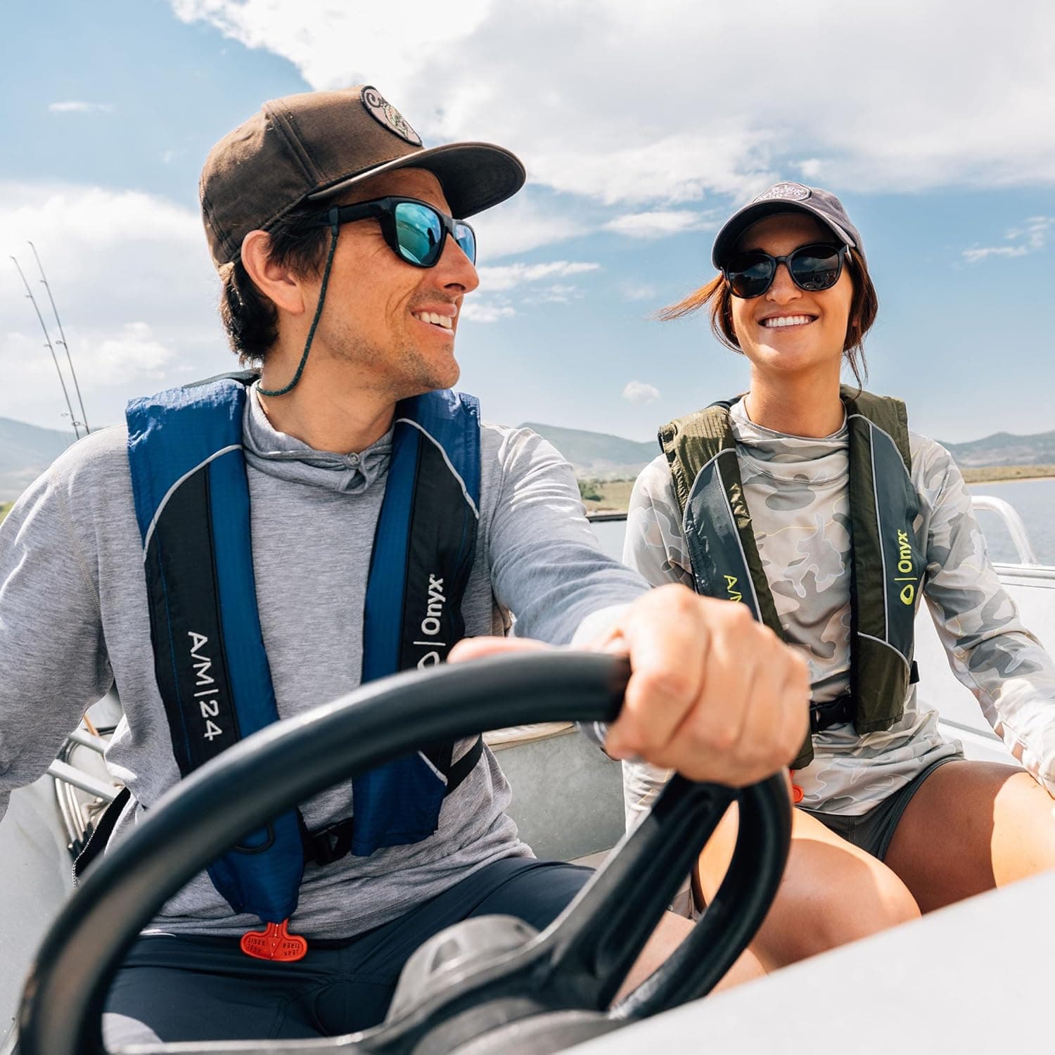 Onyx A/M-24 Automatic/Manual Inflatable Life Jacket thumbnail 5